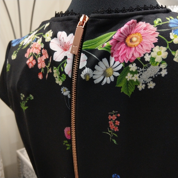🍒NWT🍒 TED BAKER BLACK SKATER DRESS - Picture 8 of 12